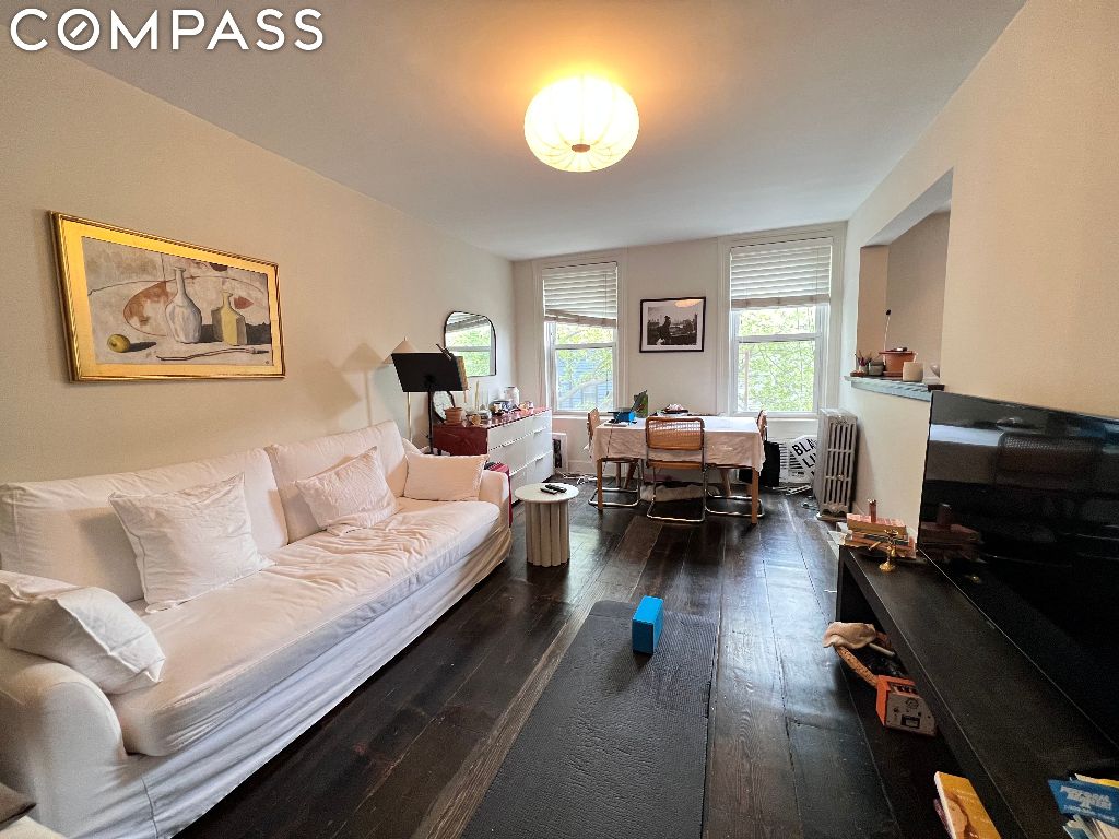 554 Lorimer Street 2-F