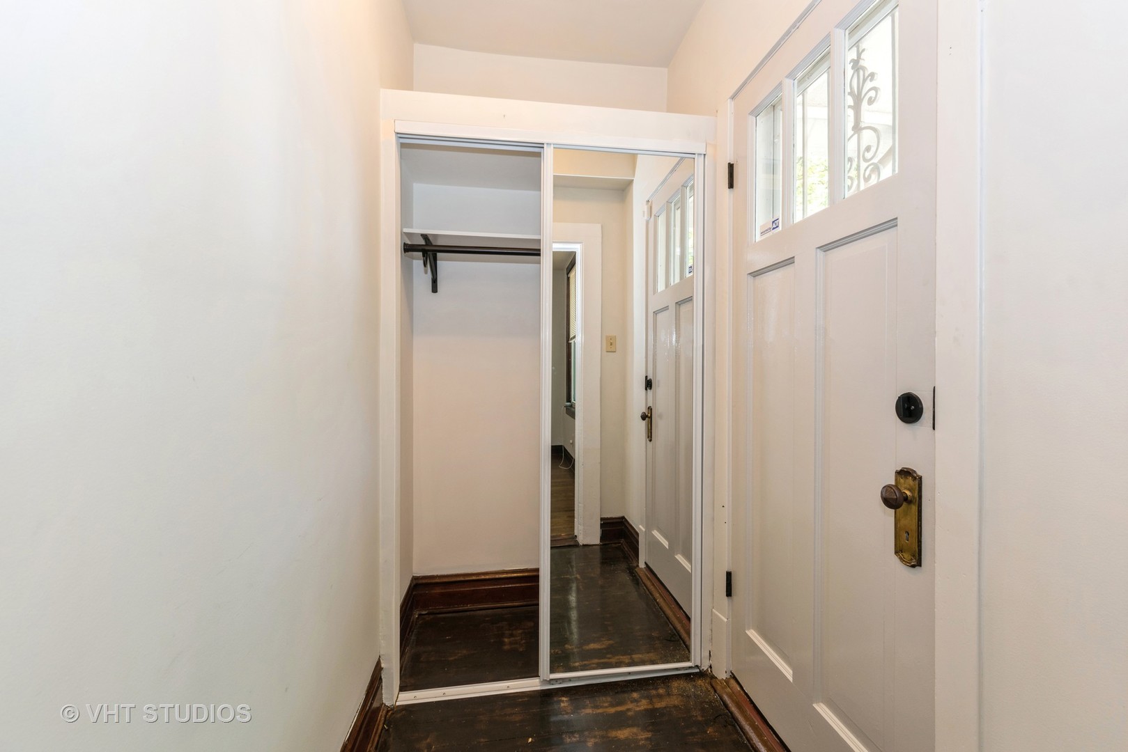 2037 W Cullerton Street Unit: 1