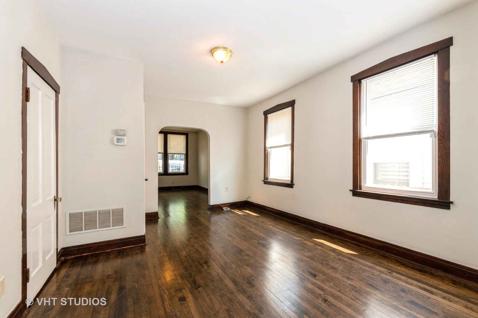 2037 W Cullerton Street Unit: 1