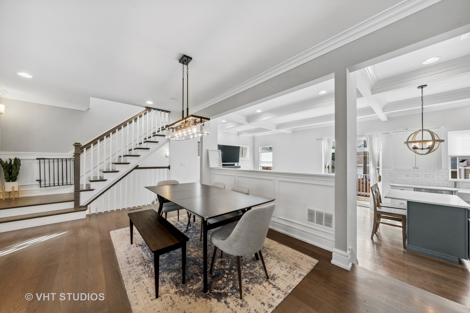 3650 N Avondale Avenue