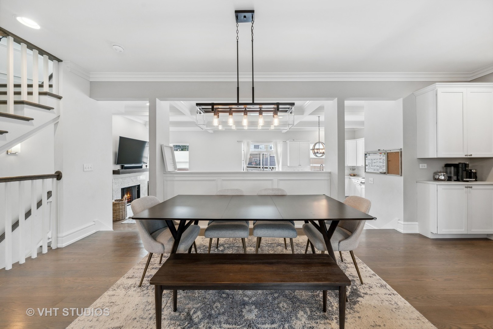 3650 N Avondale Avenue