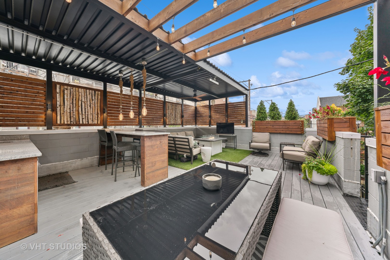 1340 N Cleveland Avenue Unit: 1