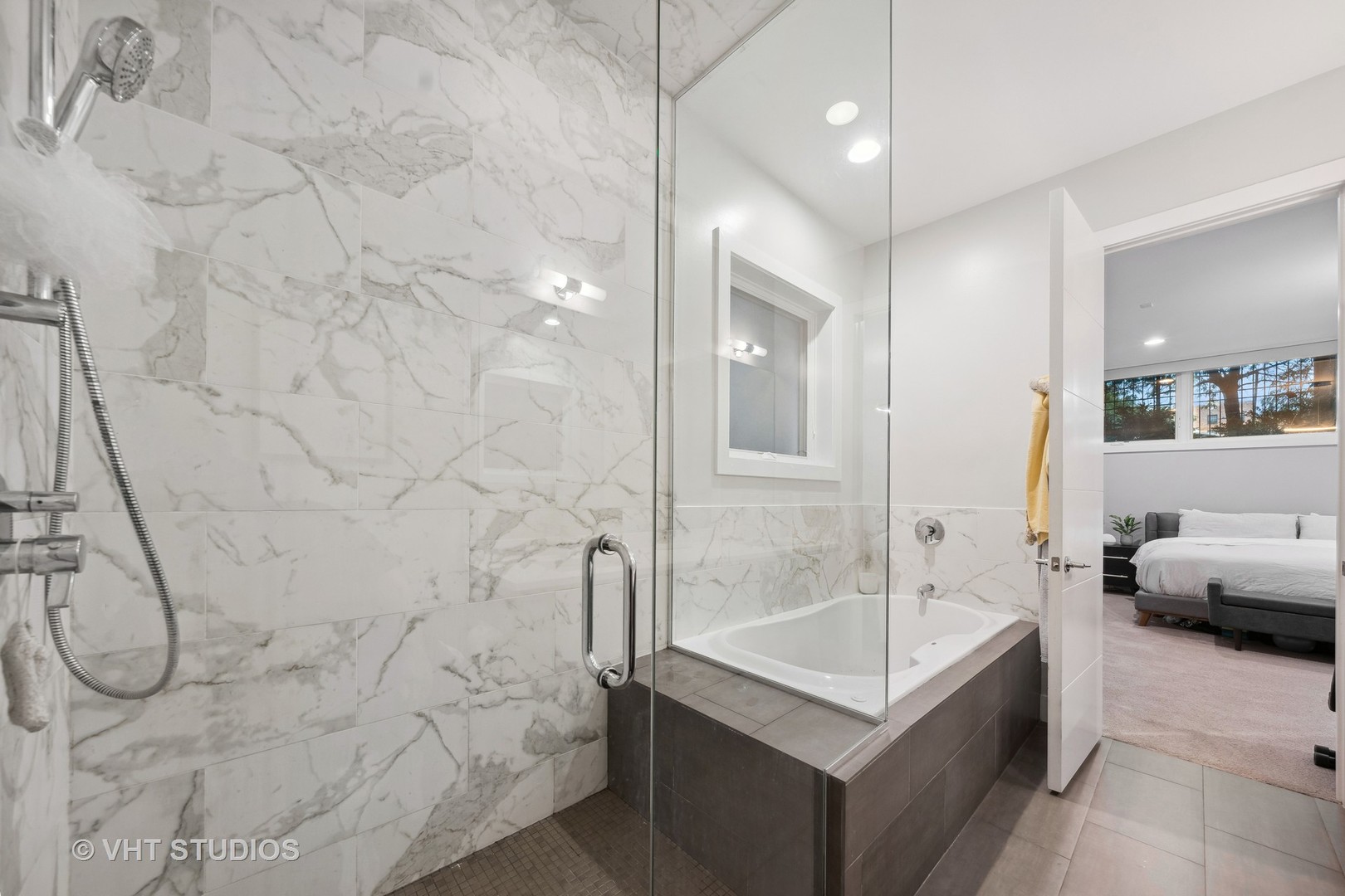 1340 N Cleveland Avenue Unit: 1