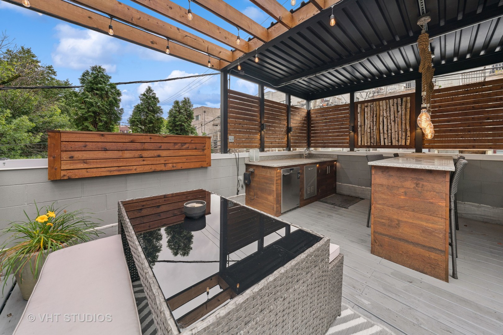 1340 N Cleveland Avenue Unit: 1