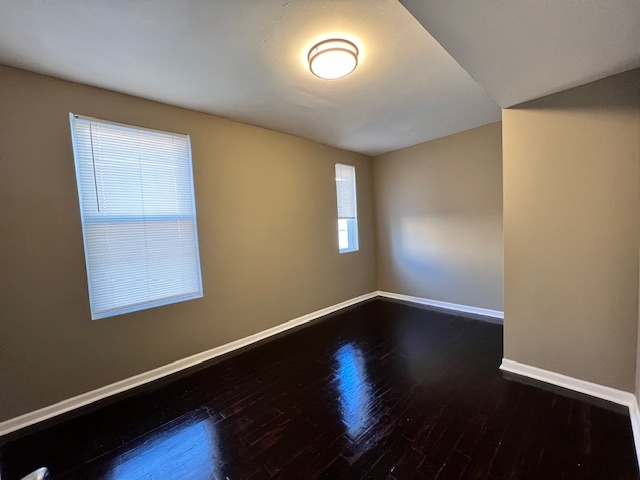 2835 N Ridgeway Avenue Unit: 1