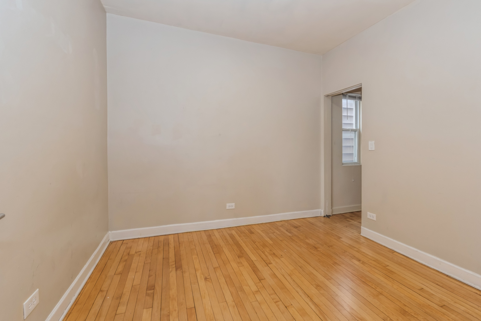 3114 N Monticello Avenue Unit: 2