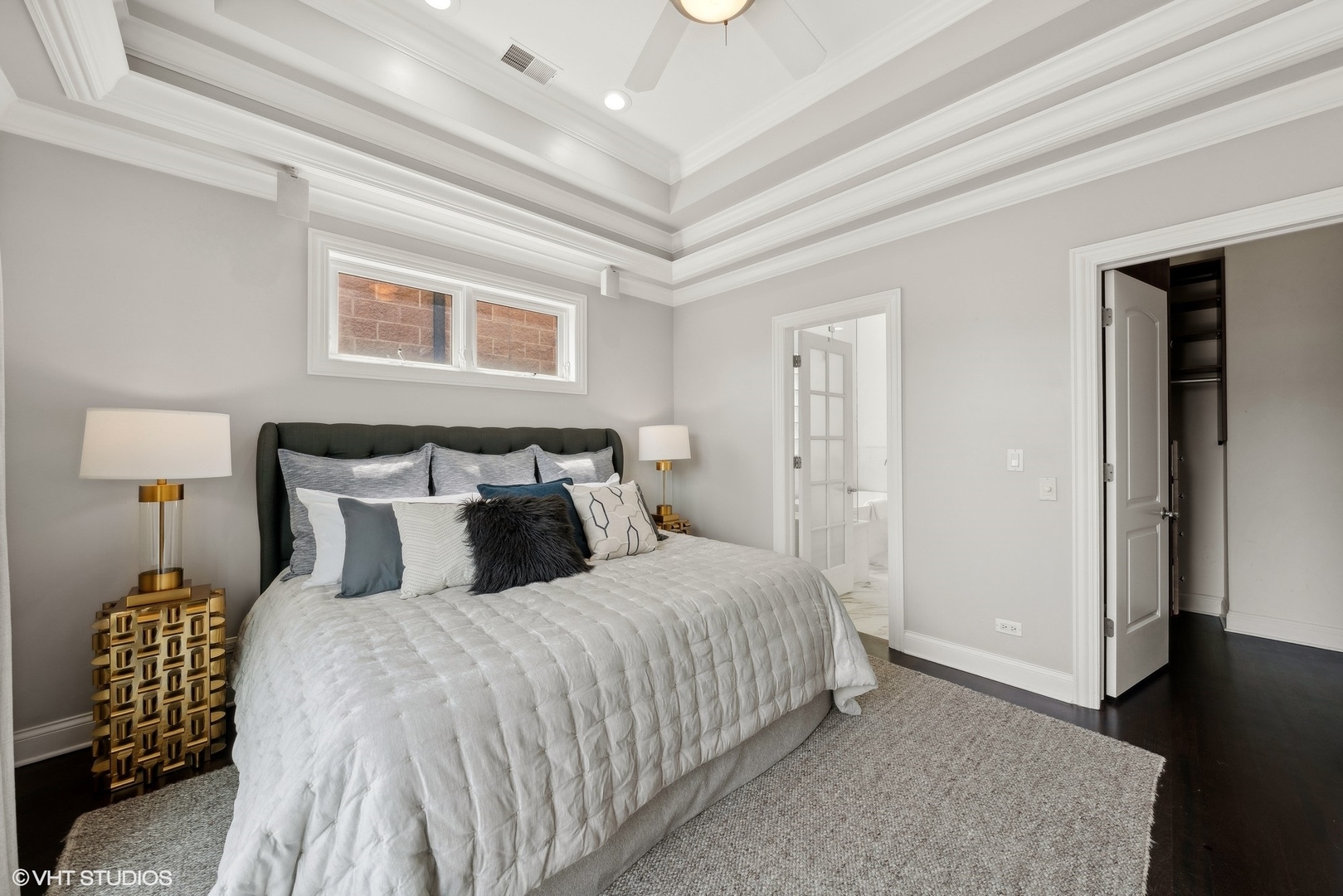 3251 N Kenmore Avenue Unit: 3