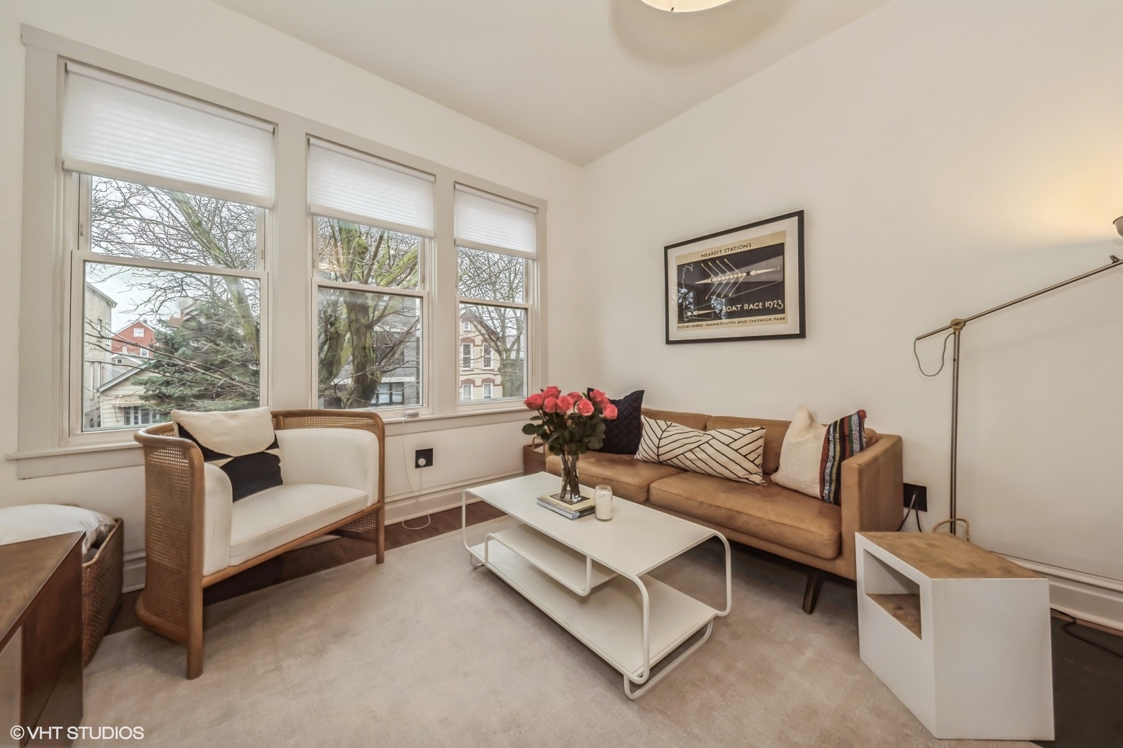 2037 W Cullerton Street Unit: 2