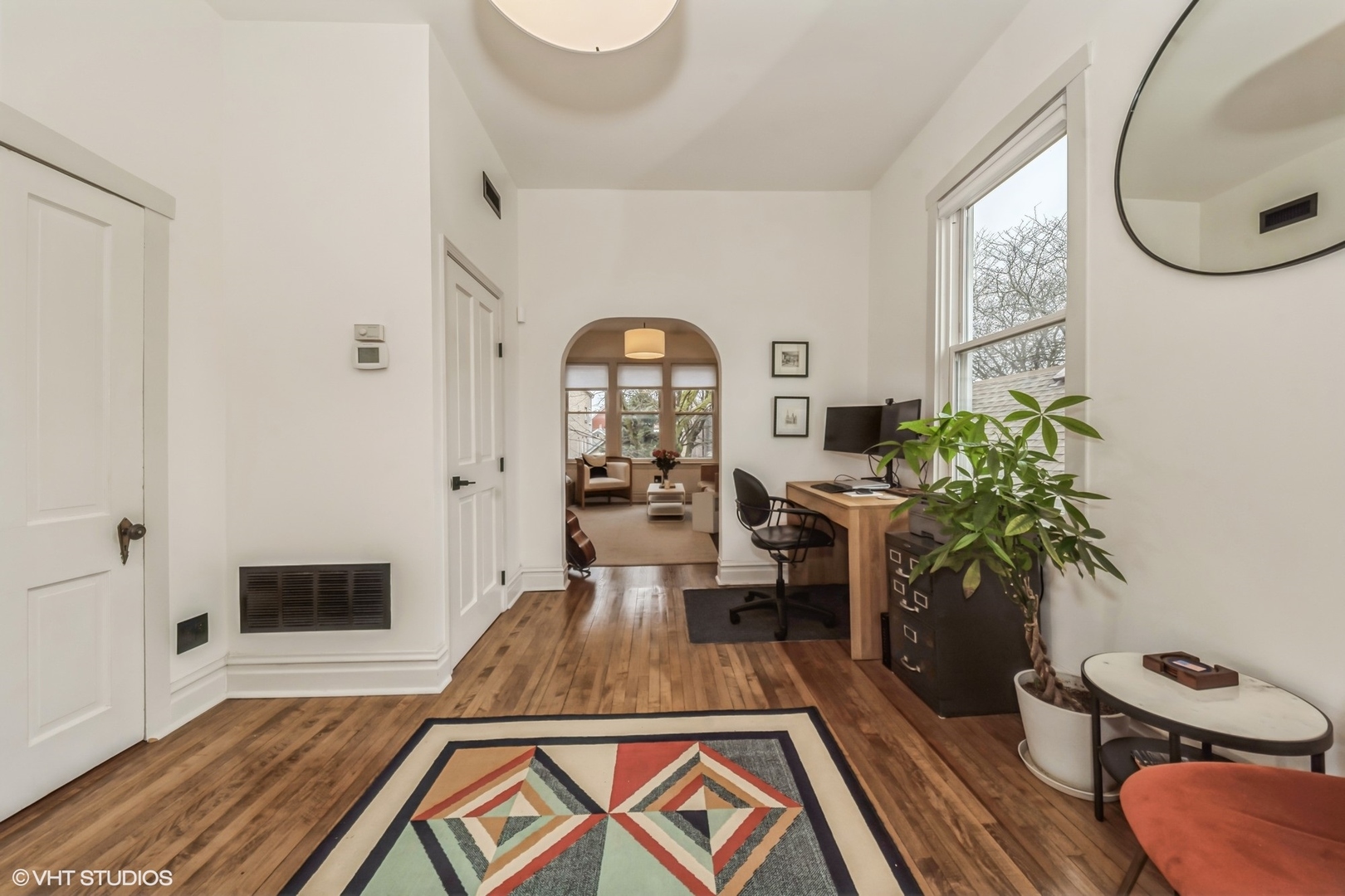 2037 W Cullerton Street Unit: 2