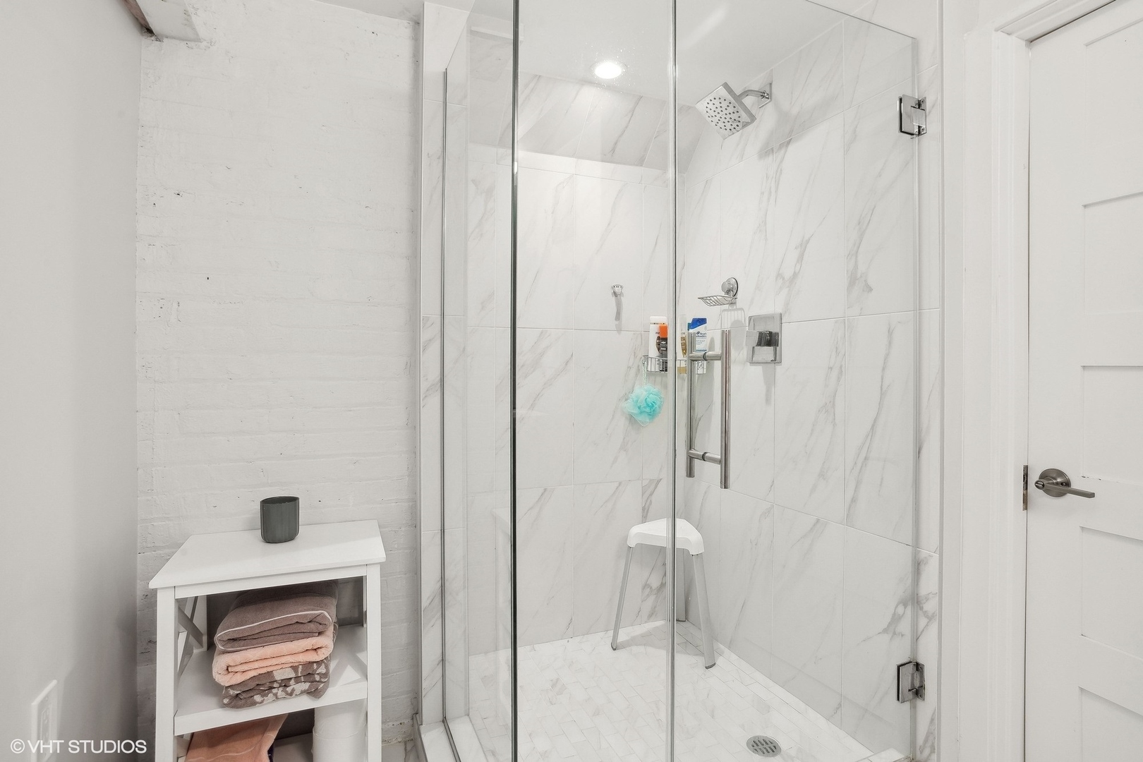 296 N Ridgeland Avenue