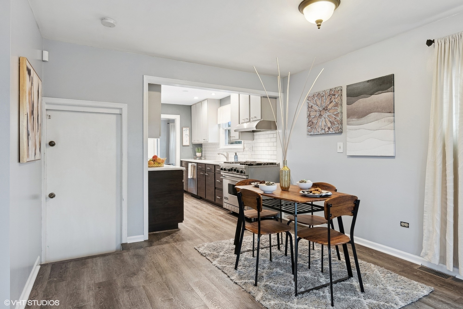 15 W Greenfield Avenue