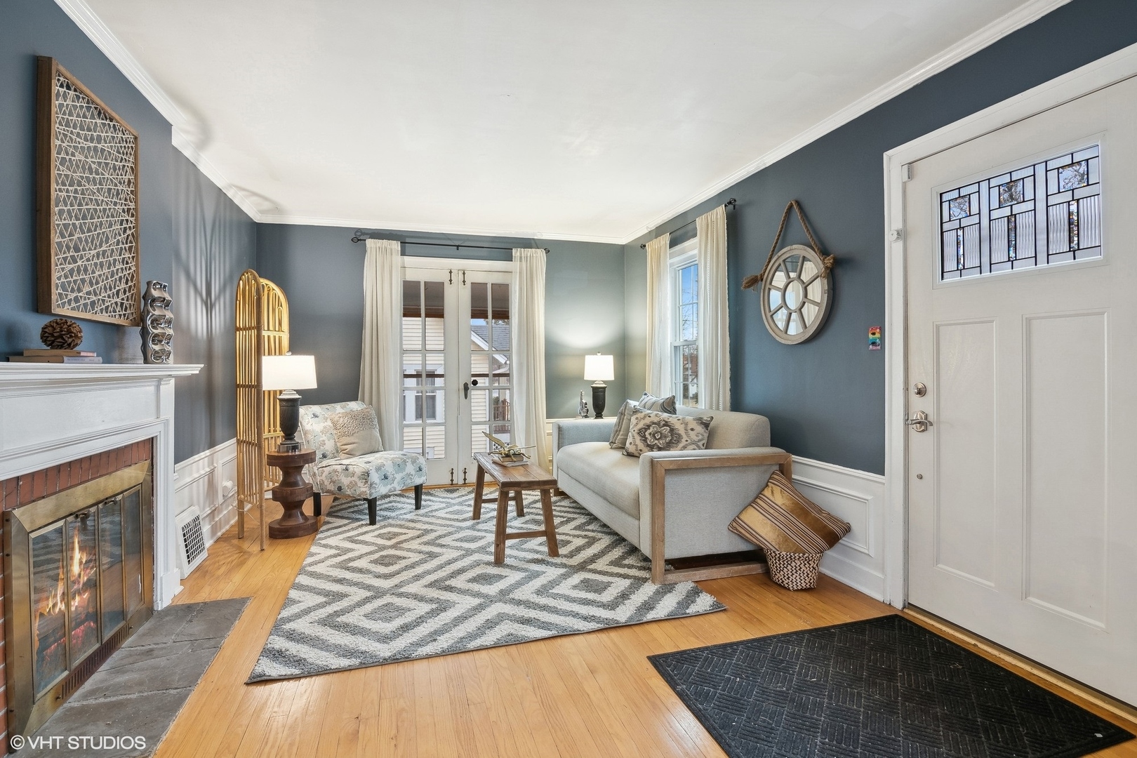 15 W Greenfield Avenue