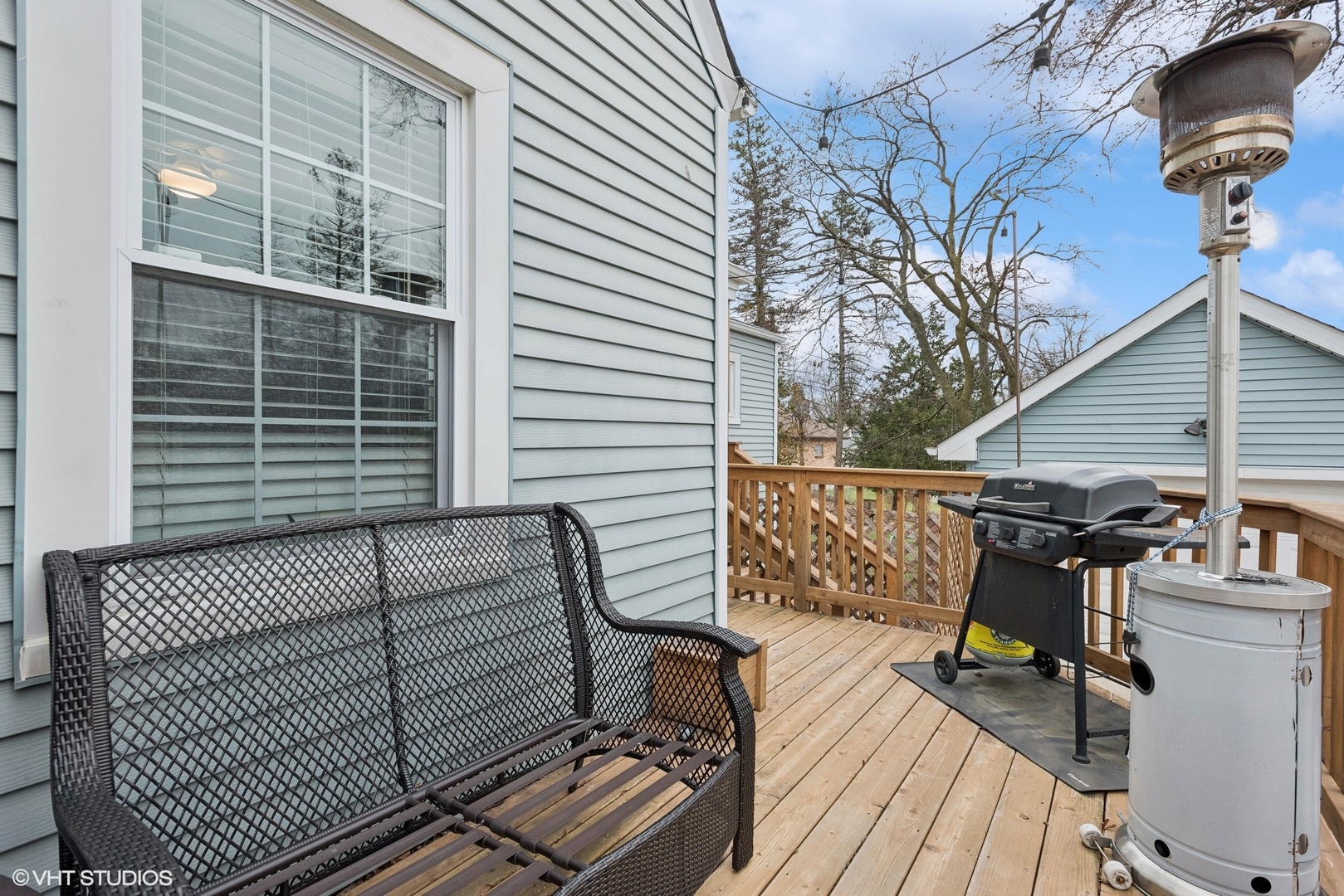 15 W Greenfield Avenue