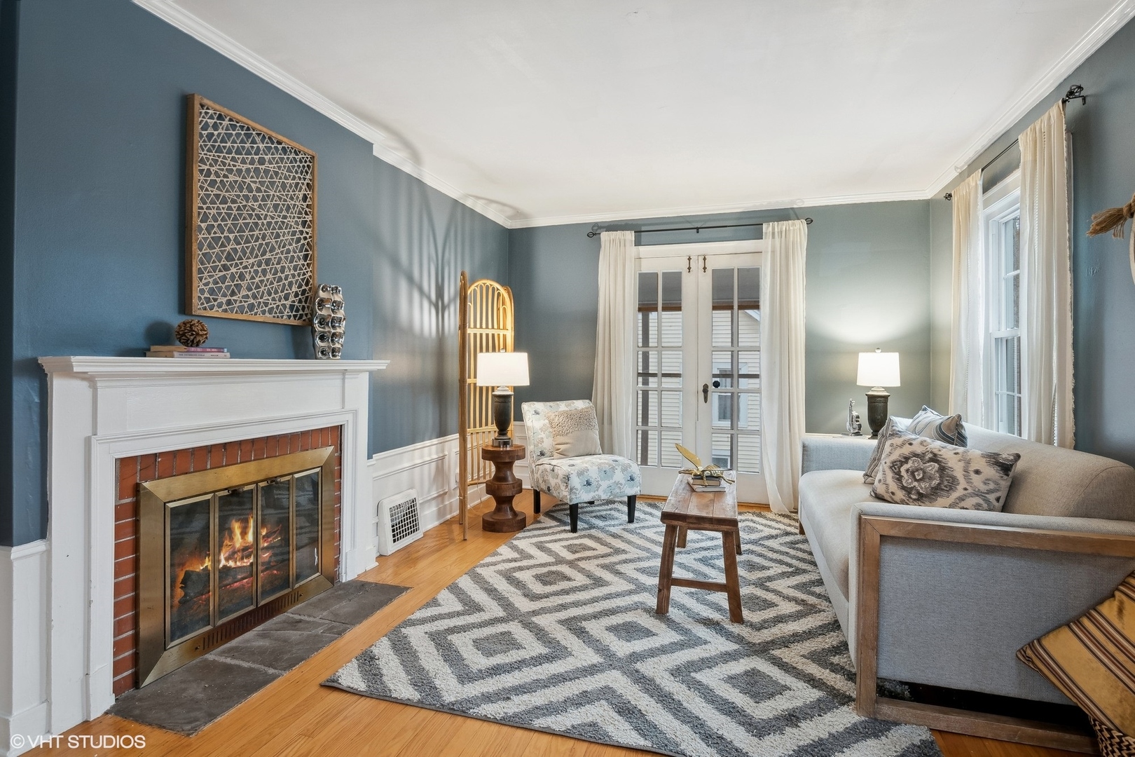 15 W Greenfield Avenue