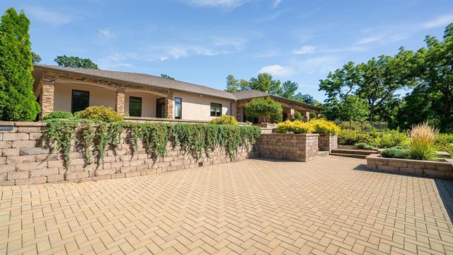 401 Lillemor Lane