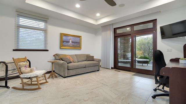 401 Lillemor Lane