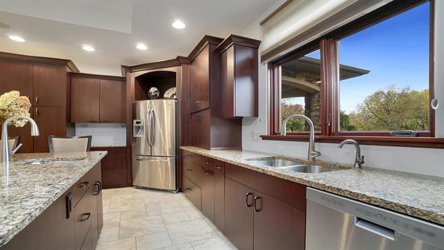 401 Lillemor Lane