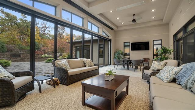 401 Lillemor Lane