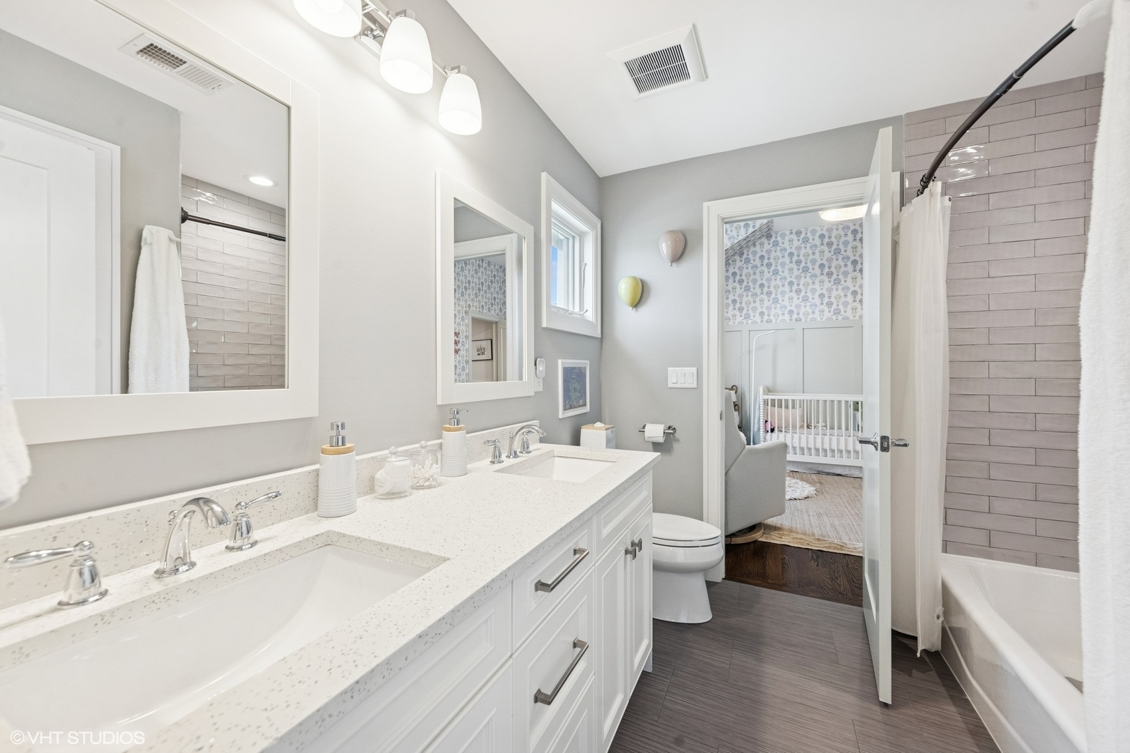 236 W Crescent Avenue