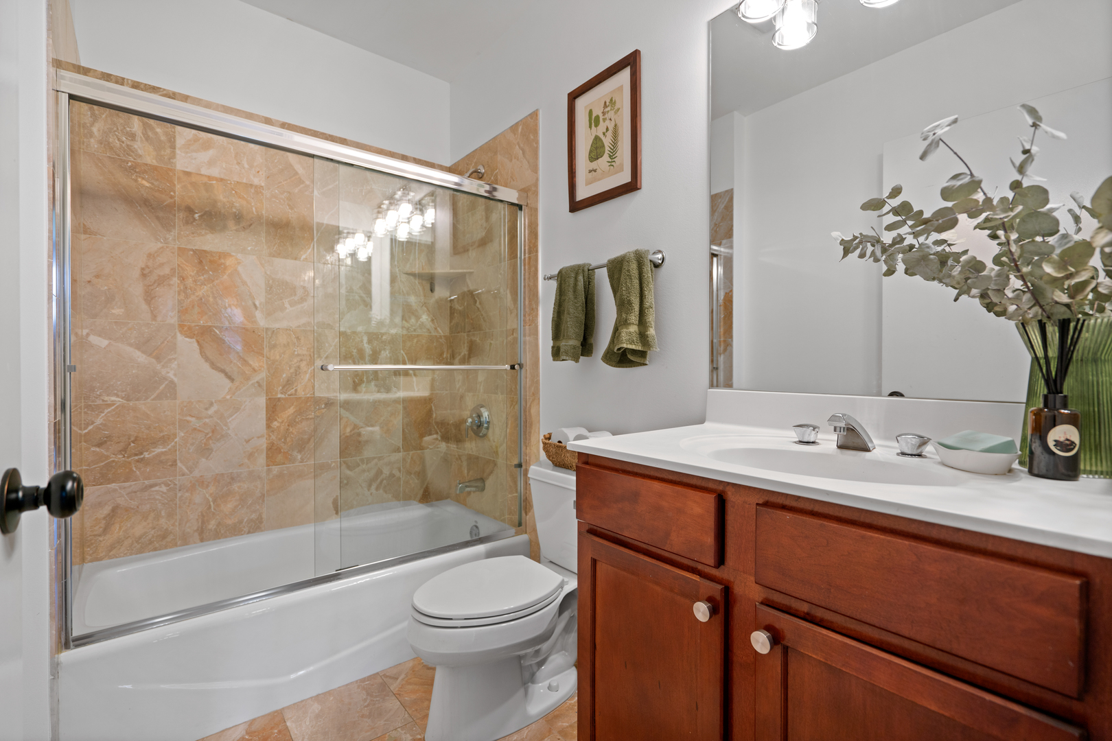 550 W Fulton Street Unit: 303
