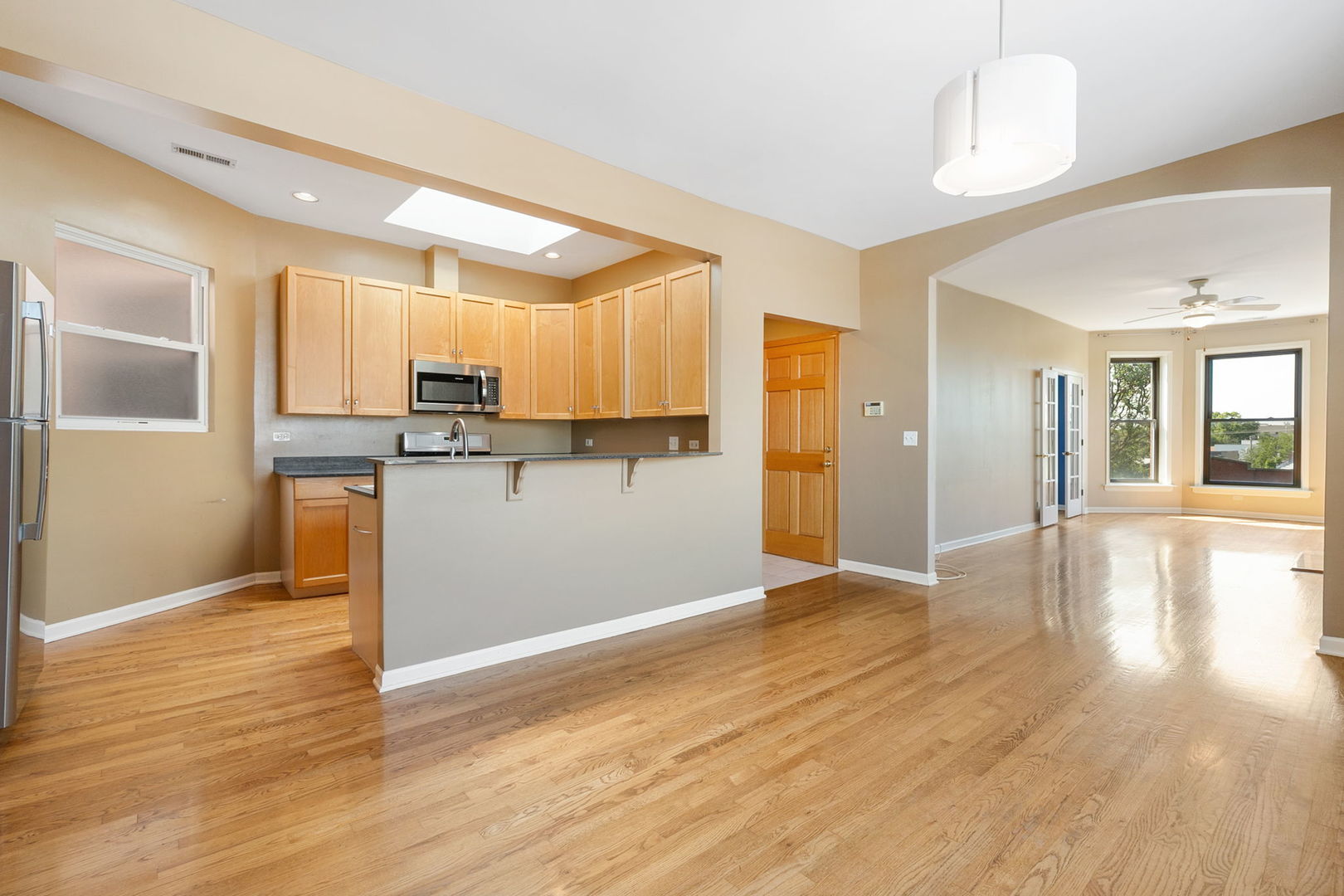 2332 W Huron Street Unit: 4