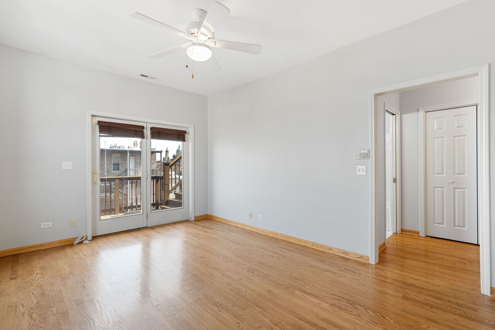 2332 W Huron Street Unit: 4