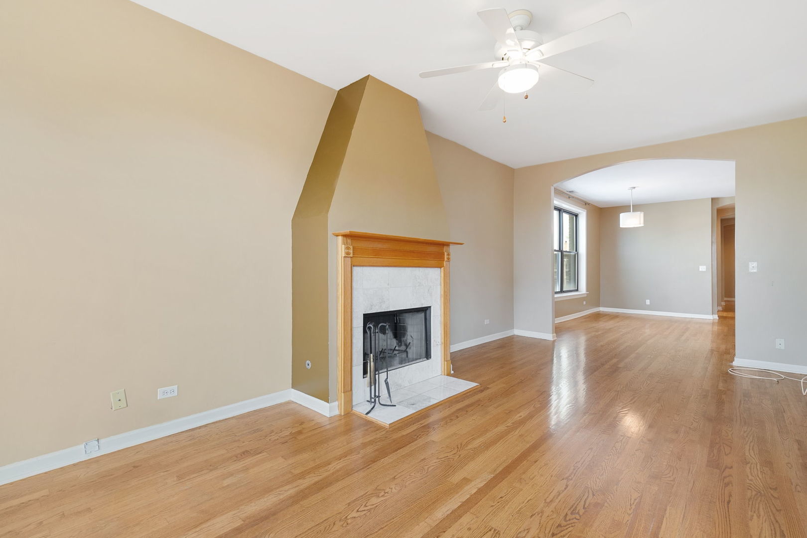 2332 W Huron Street Unit: 4