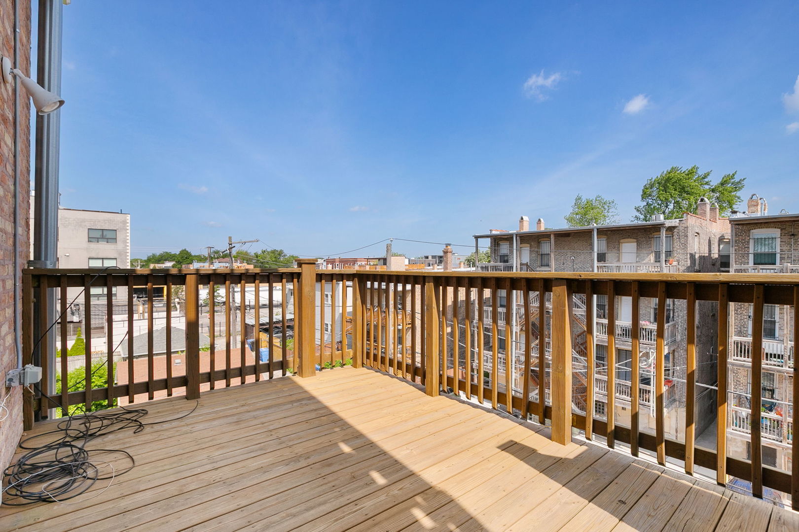 2332 W Huron Street Unit: 4