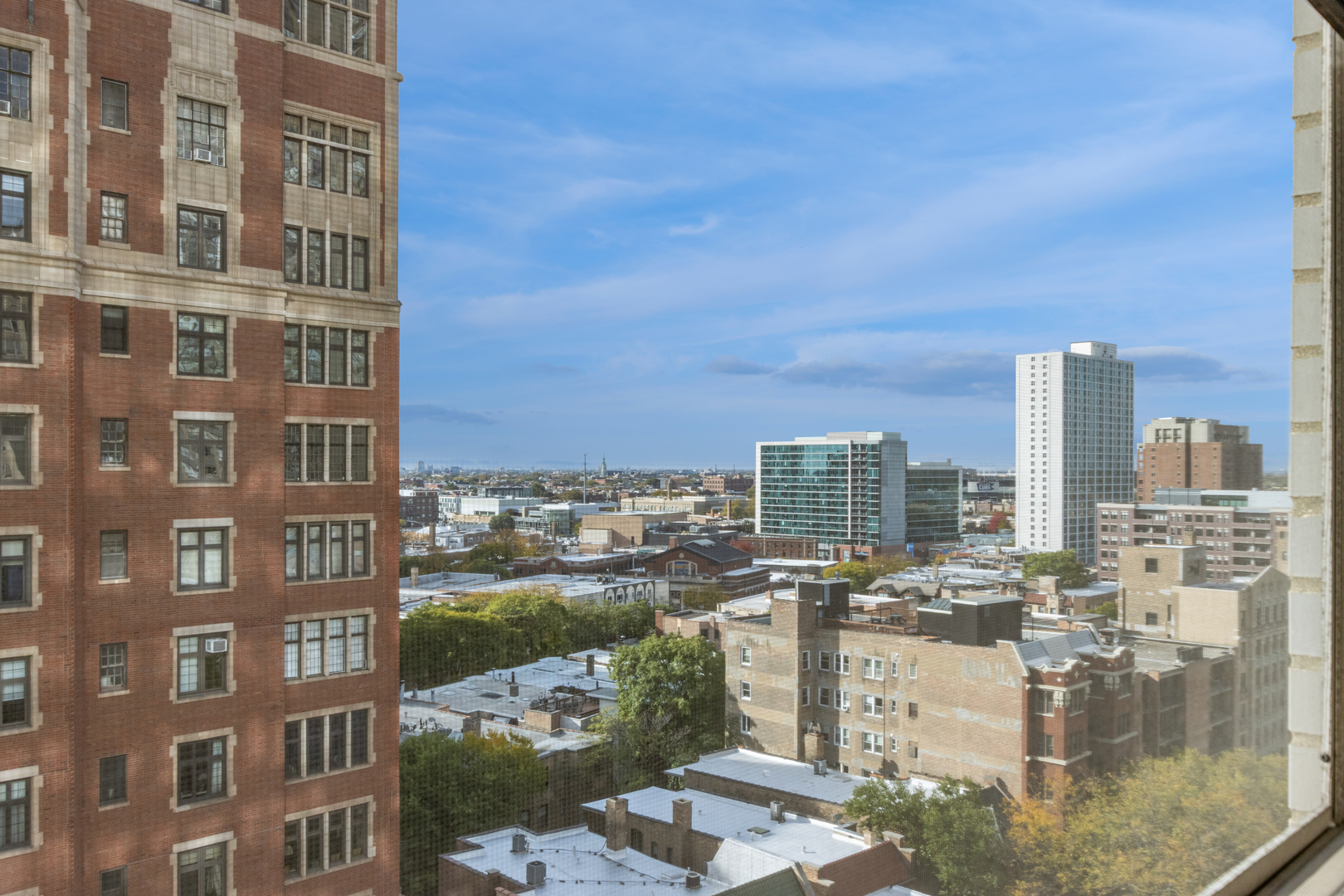 3900 N Lake Shore Drive Unit: 14D