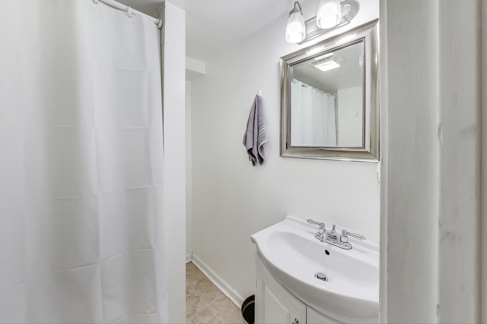 3625 N Overhill Avenue