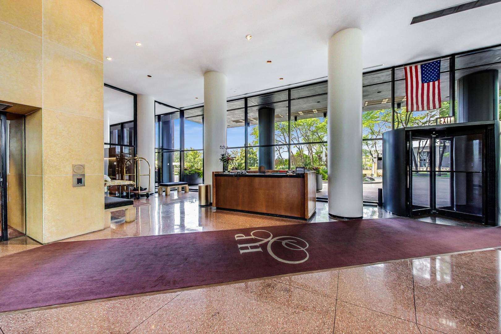 155 N HARBOR Drive Unit: 4306