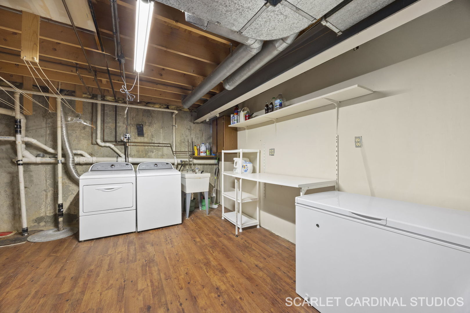 330 N Fairfield Avenue