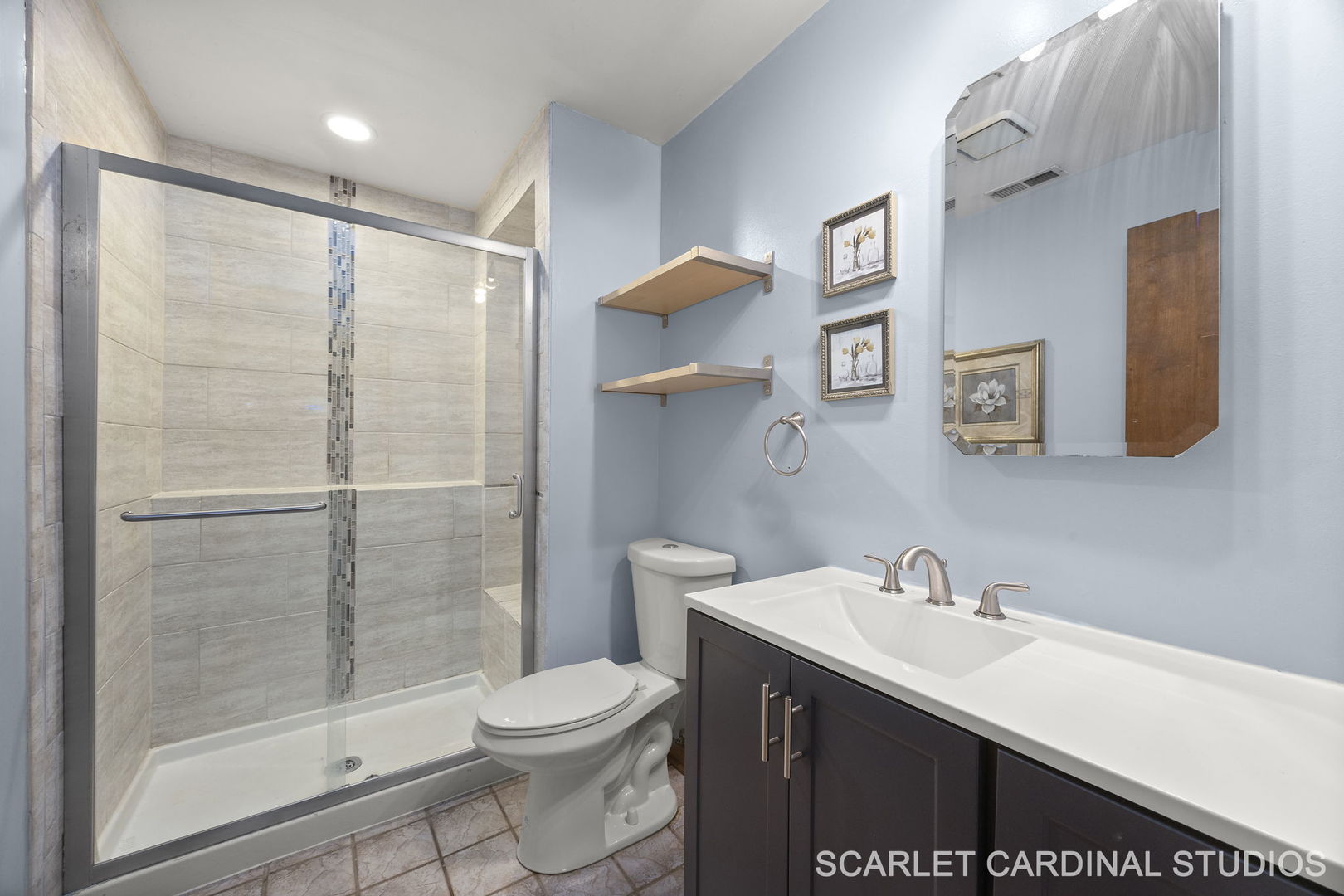 330 N Fairfield Avenue