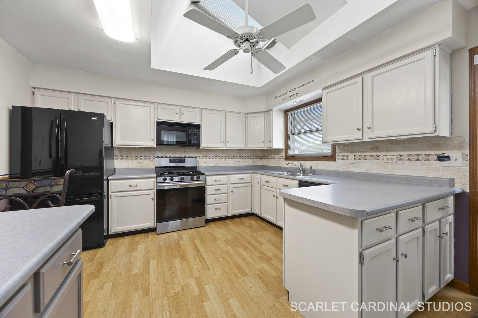 330 N Fairfield Avenue