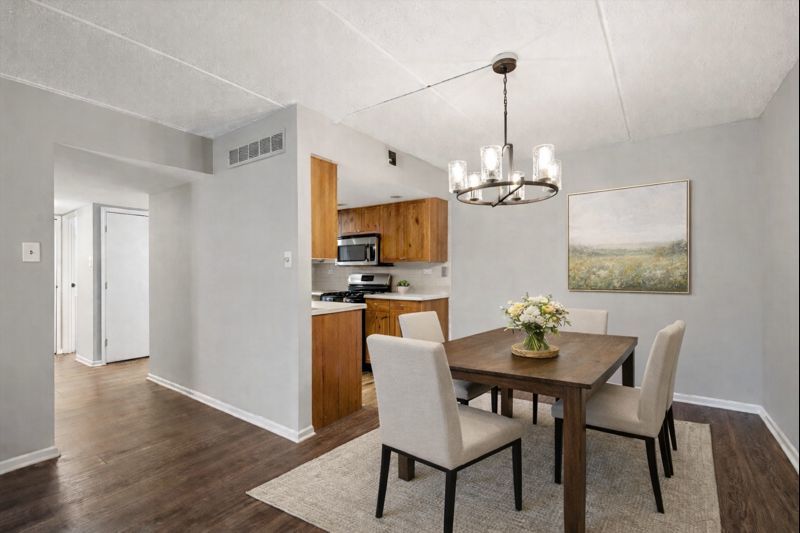 8025 Woodglen Lane Unit: 303