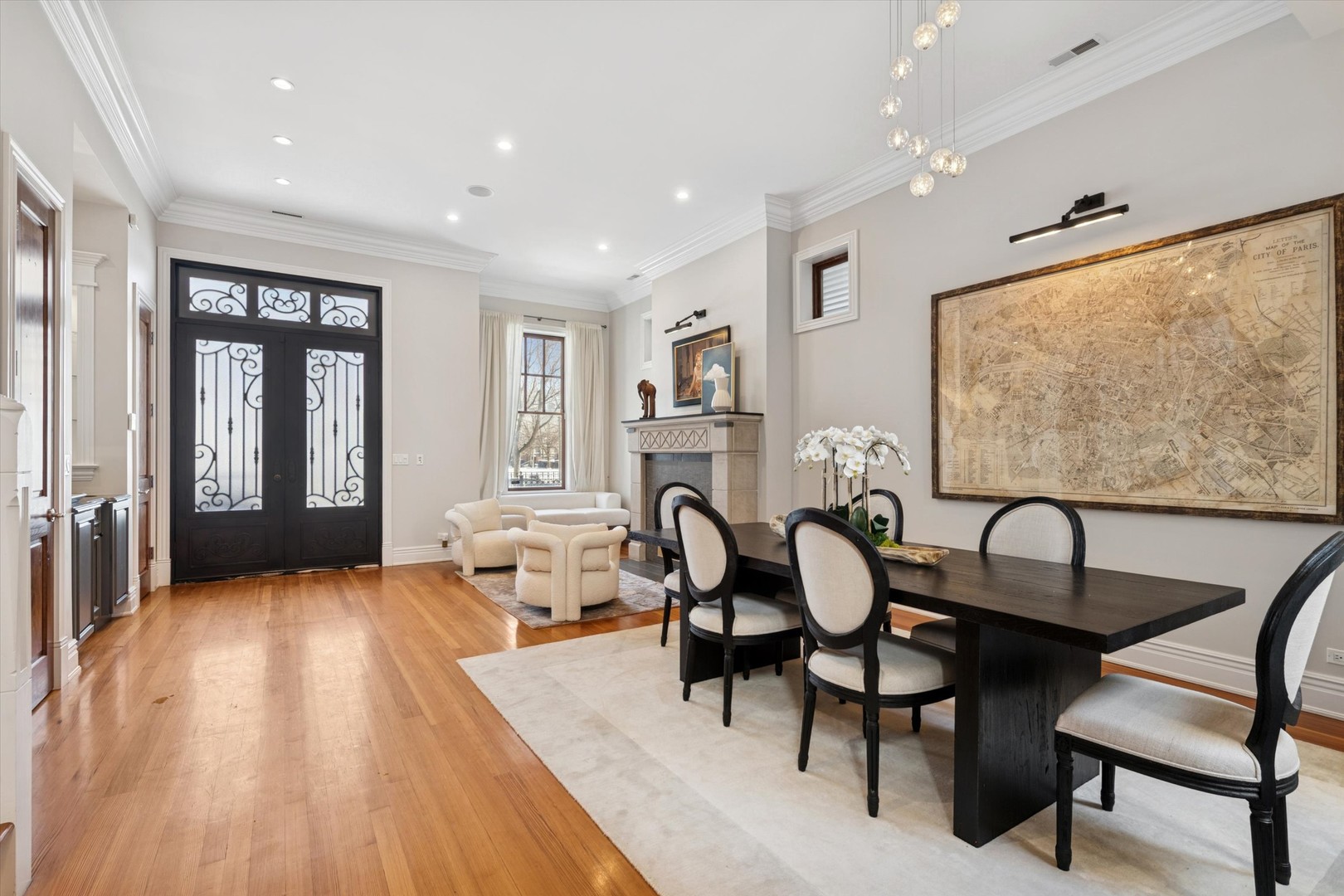 1622 N MARSHFIELD Avenue