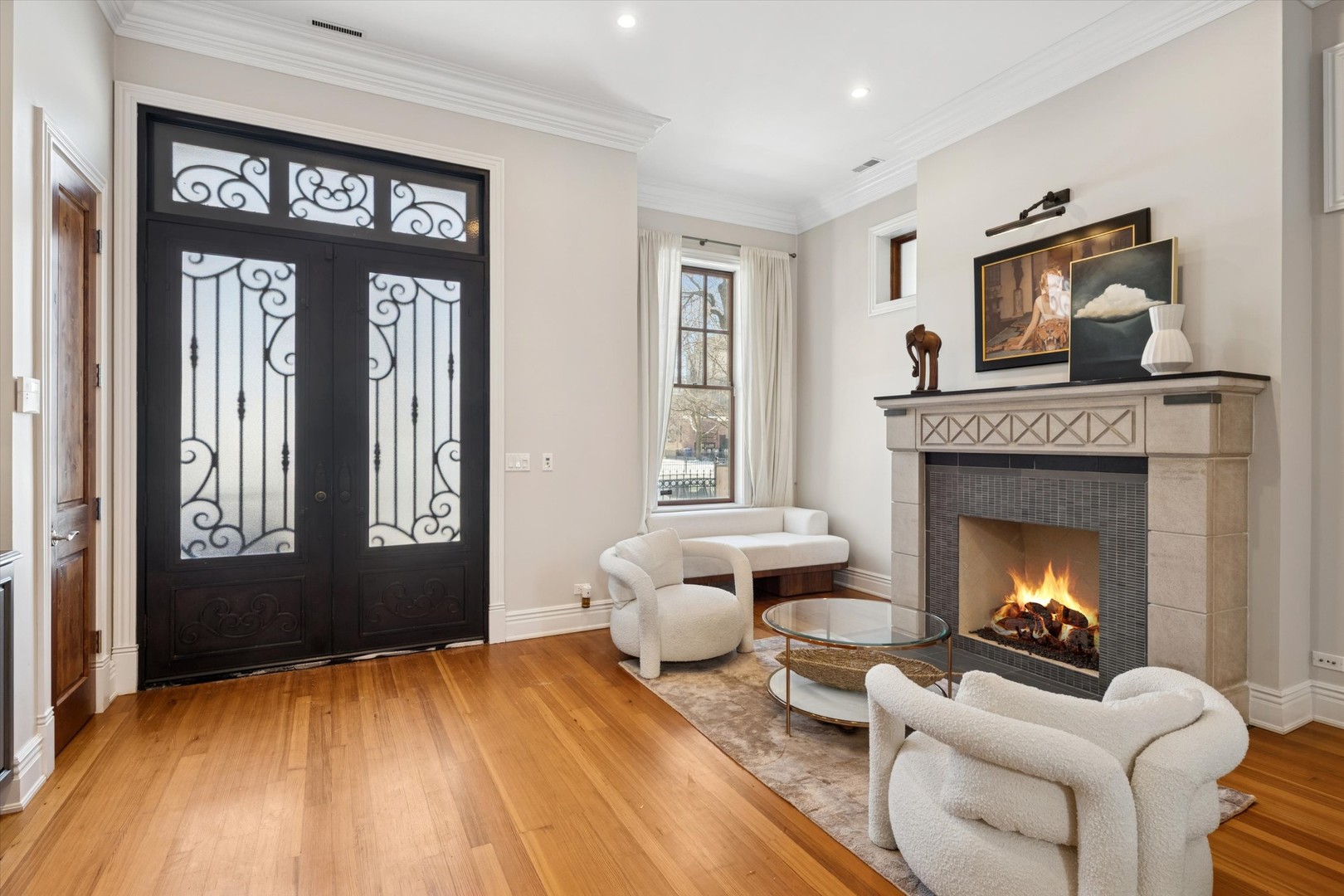 1622 N MARSHFIELD Avenue