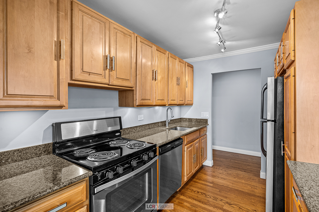 1560 N Sandburg Terrace Unit: 1201J
