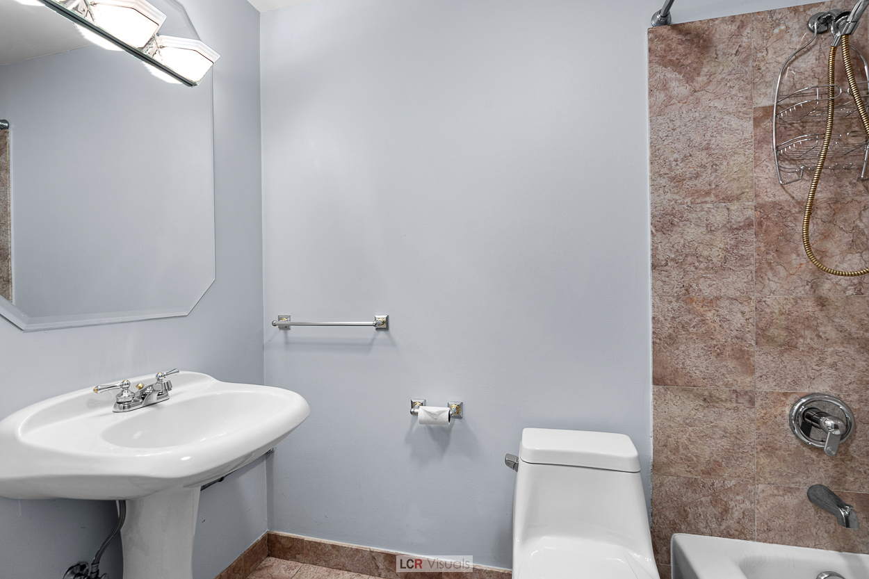 1560 N Sandburg Terrace Unit: 1201J