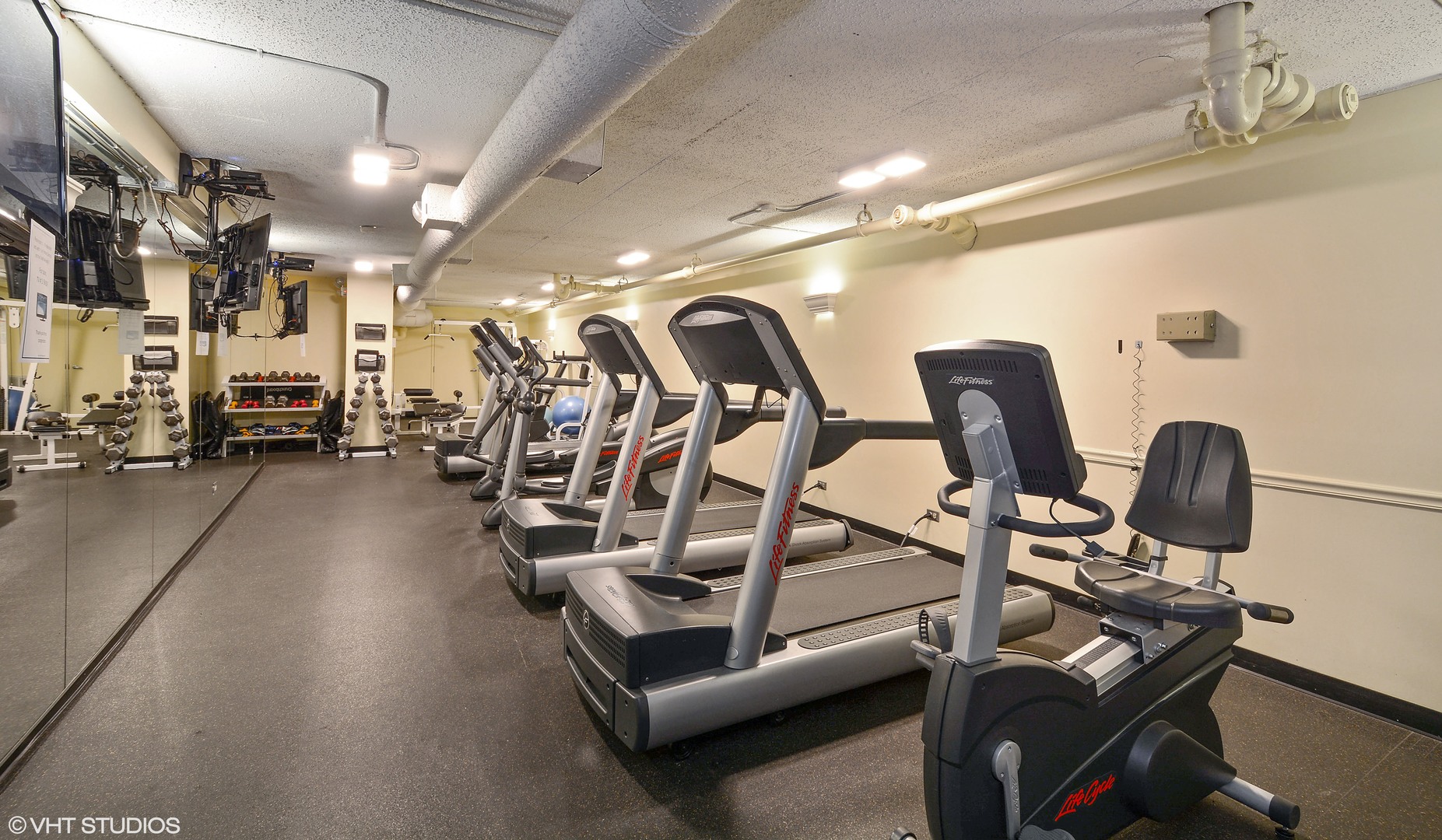 1560 N Sandburg Terrace Unit: 1201J