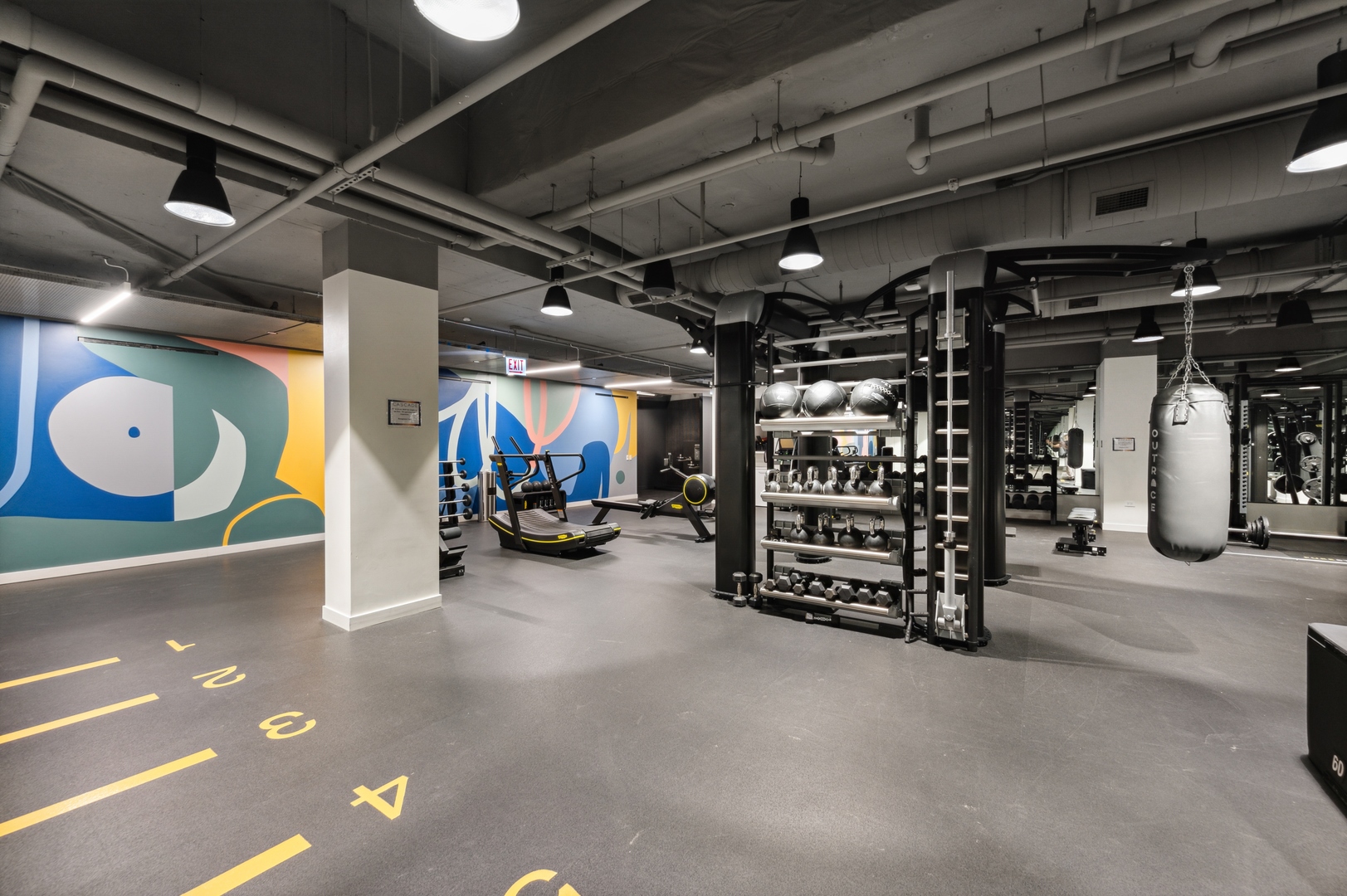 211 N Harbor Drive Unit: 3709