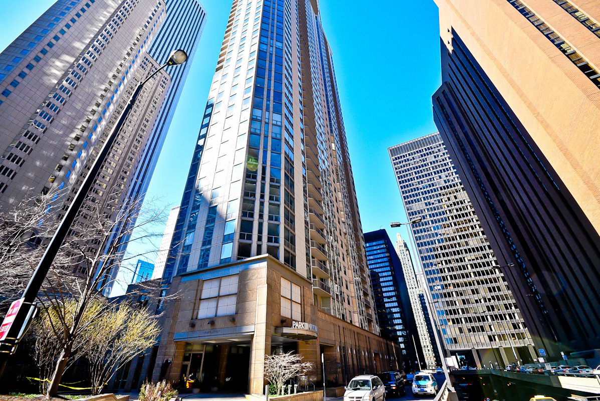 222 N Columbus Drive Unit: 4609