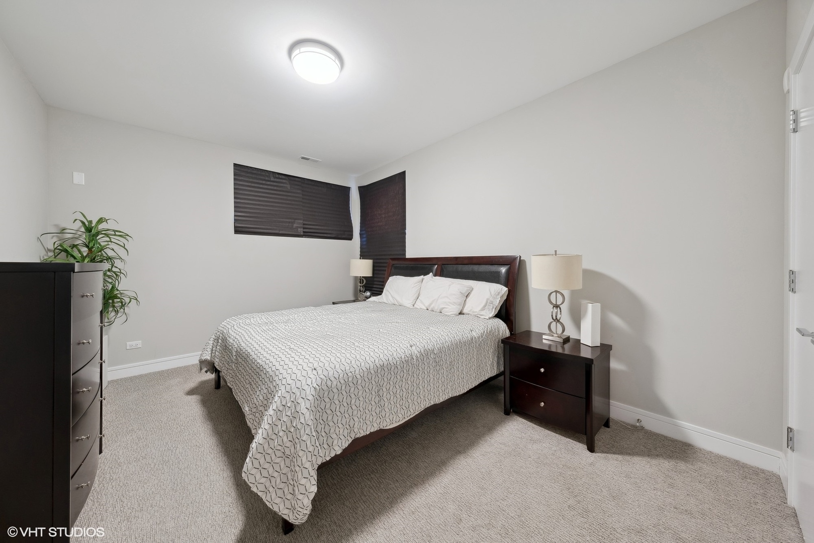 1203 W Superior Street Unit: 1B