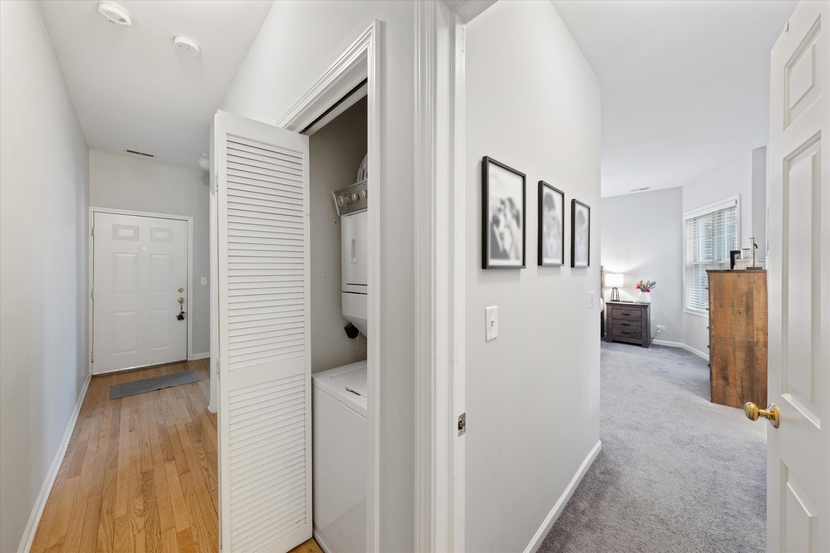 4104 N Kenmore Avenue Unit: 2N