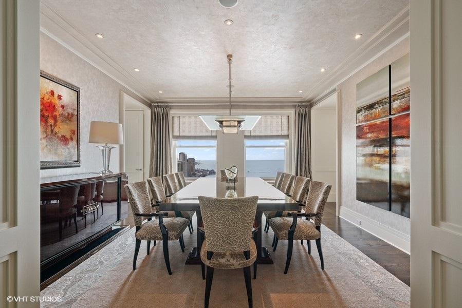 159 E Walton Place Unit: 28A