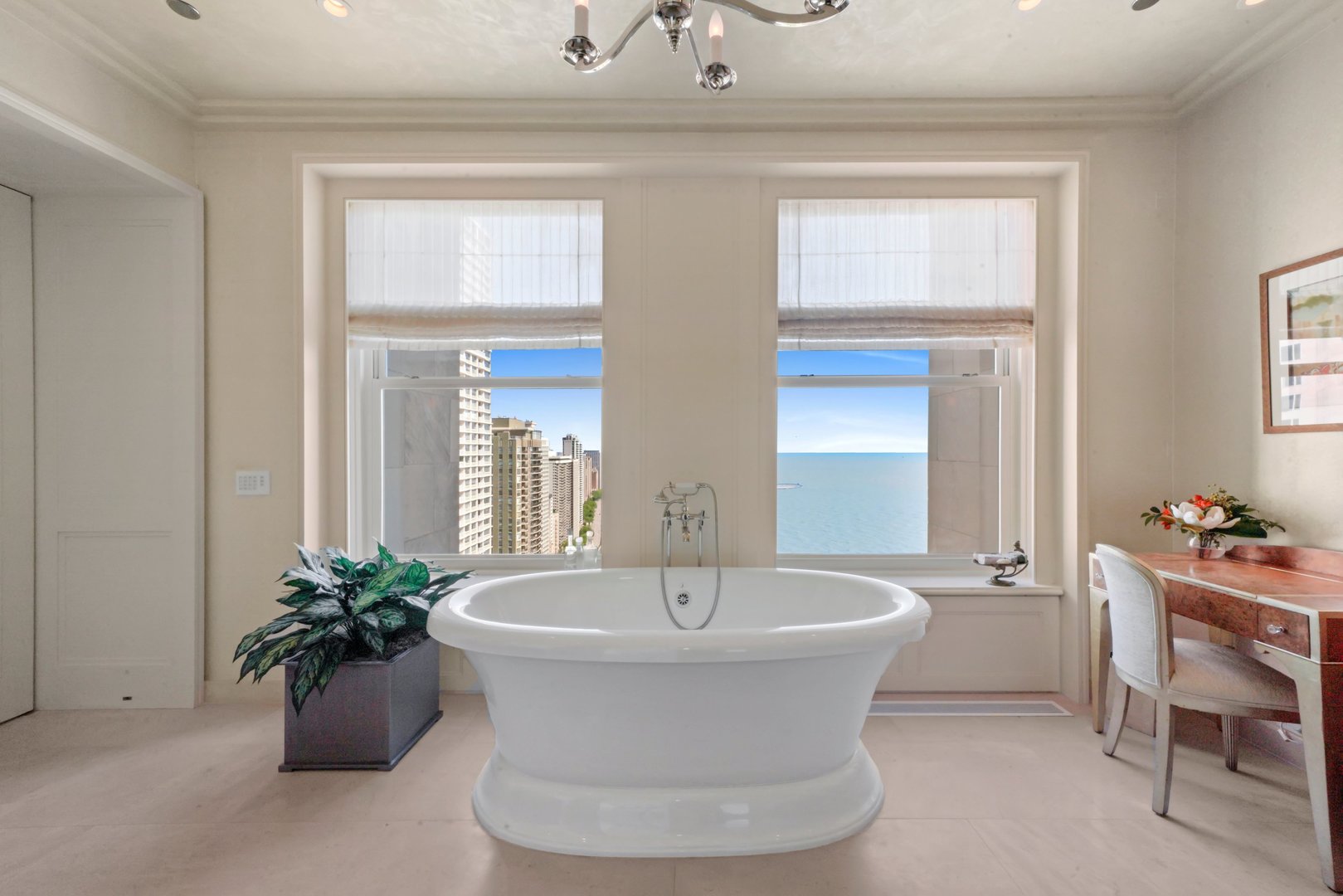 159 E Walton Place Unit: 28A