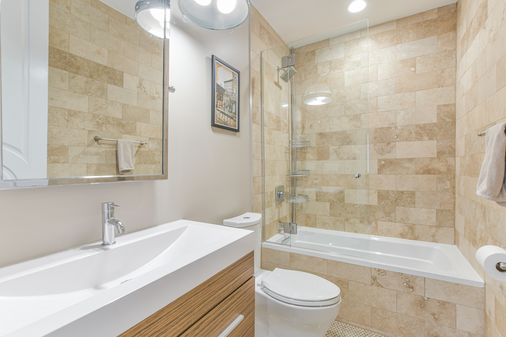 2223 W Wabansia Avenue Unit: 2W