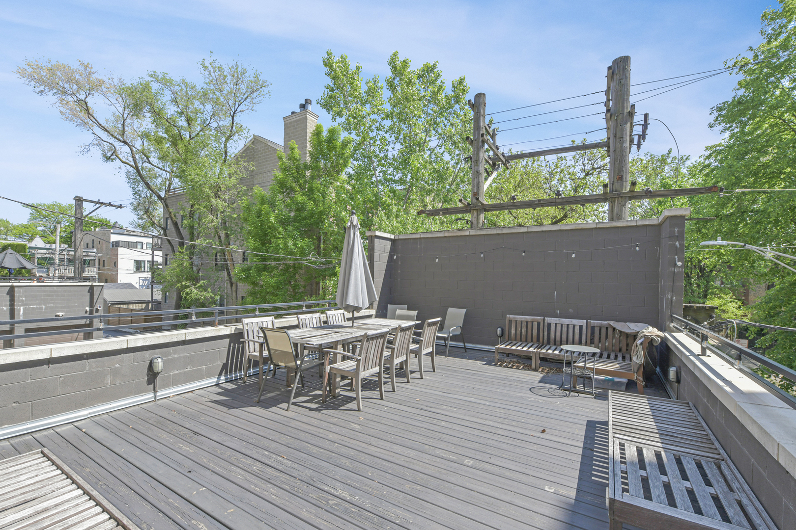 2223 W Wabansia Avenue Unit: 2W