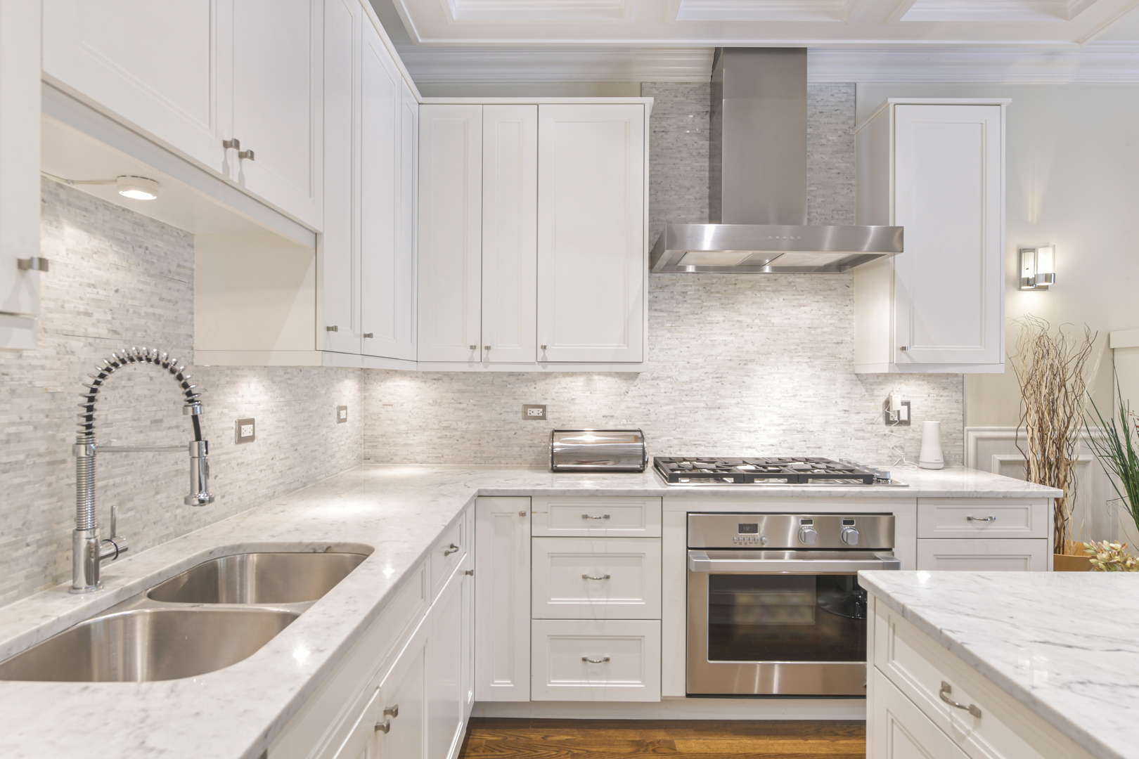 2223 W Wabansia Avenue Unit: 2W
