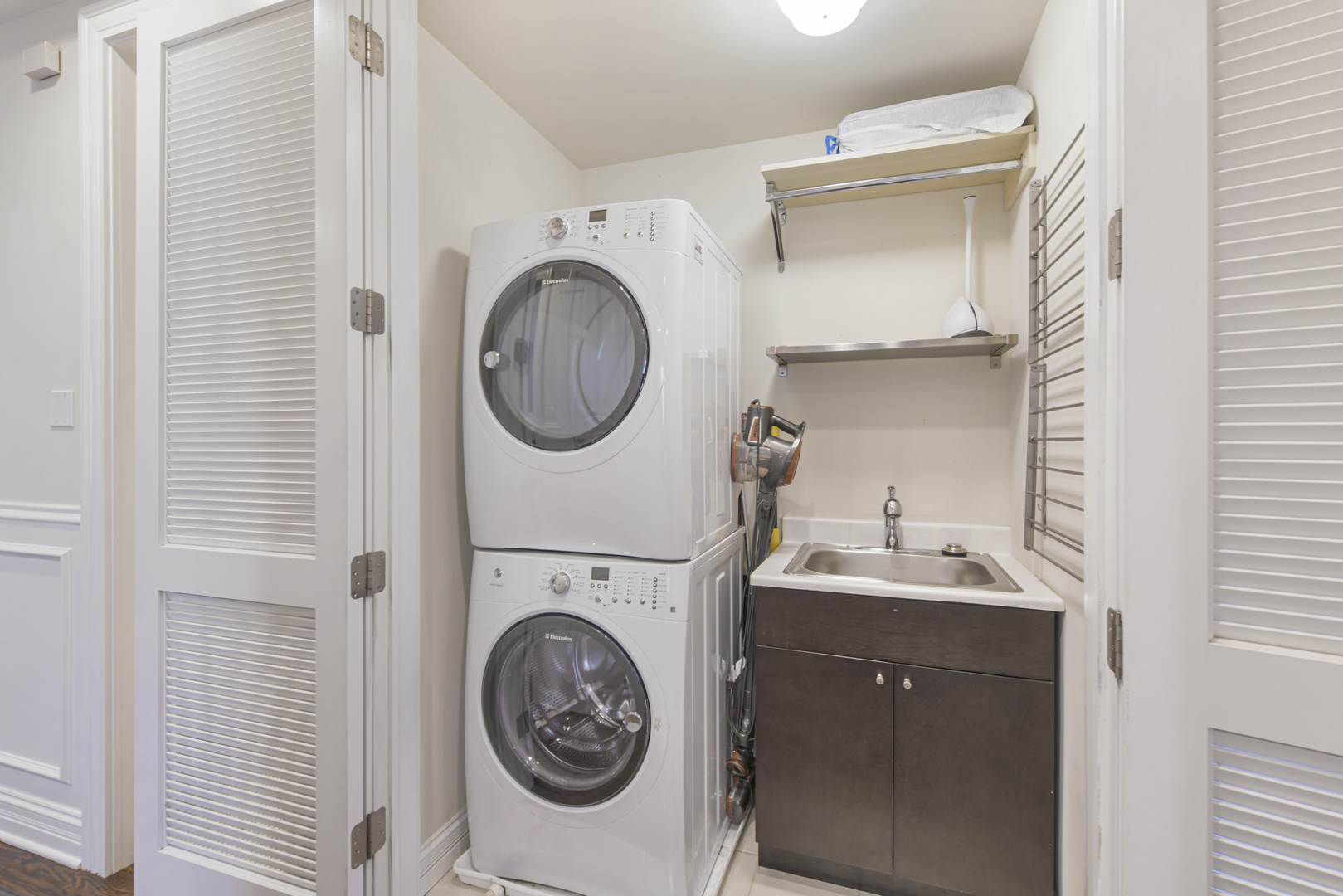 2223 W Wabansia Avenue Unit: 2W